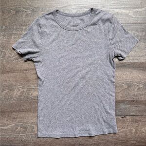 A New Day Gray Heathered Short Sleeve Tee